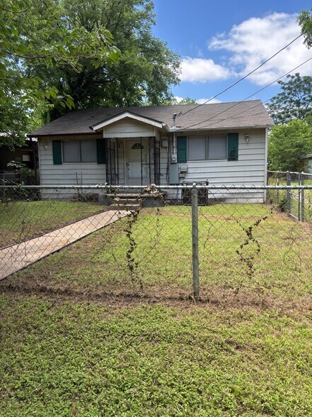 Building Photo - 502 Maxfield St