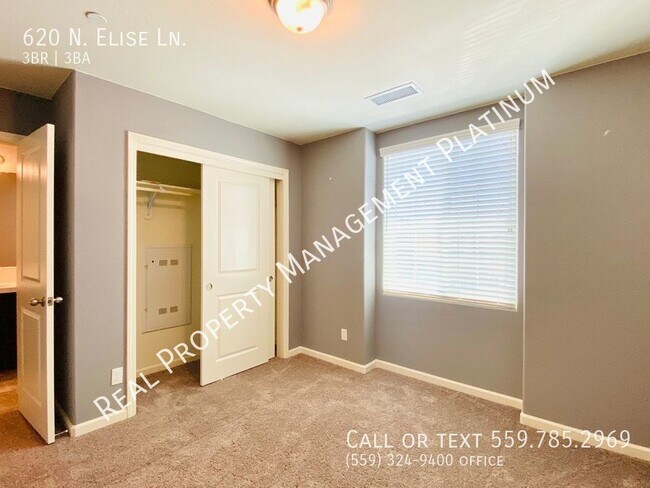 Building Photo - $2,250 3 Bedroom In Canyon Creek Community...