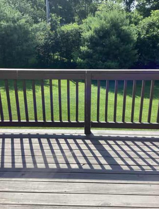 Building Photo - 3 bedroom, 2.5 bath Condo: Stoneview Neighborhood in Ellettsville! Available NOW!!