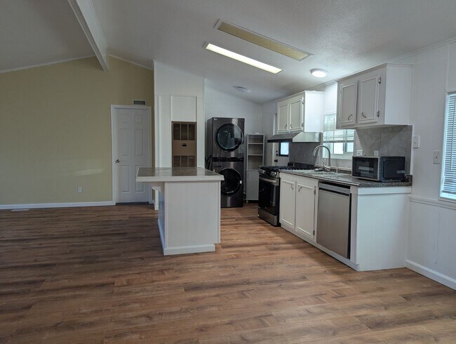 Building Photo - 21811 69th St