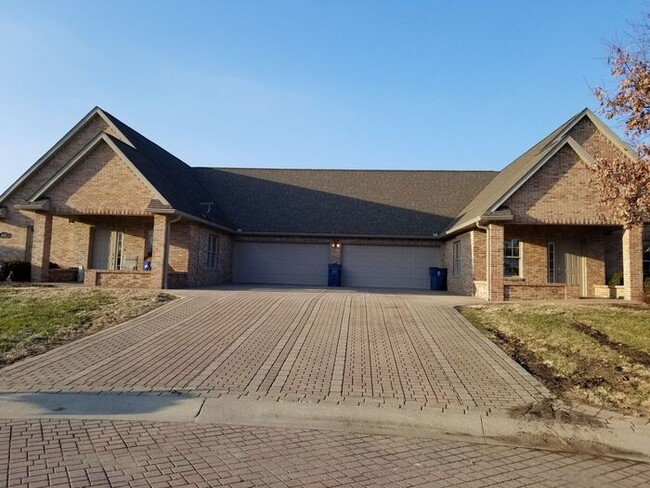 Primary Photo - Large Duplex Overlooking Idle Creek