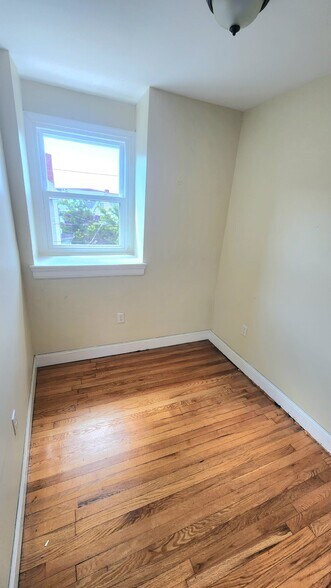 Office 2 - 36 White St