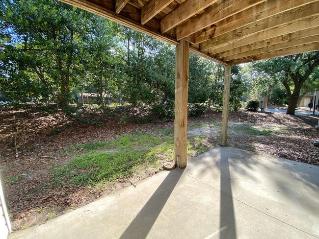 Building Photo - 5132 Greenville Loop Rd