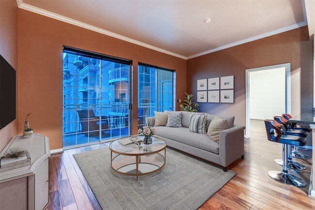 Building Photo - 3225 Turtle Creek Blvd
