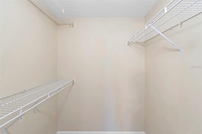 Building Photo - 2051 Royal Bay Blvd