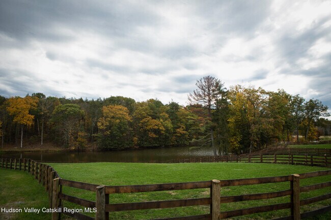 Building Photo - 243 Morton Rd