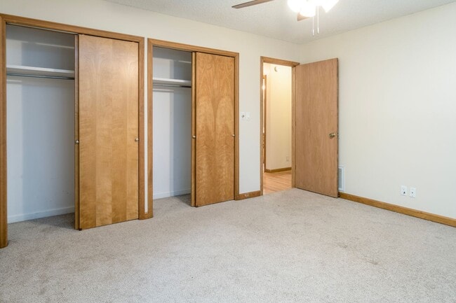 Building Photo - Charming 3 Bedroom, 2 Bathroom home near Lake Coronado! Call 501-922-9997 to set up a showing today!