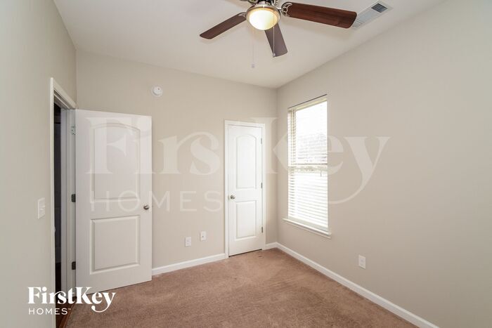 Building Photo - 1017 Little Sorrel Dr