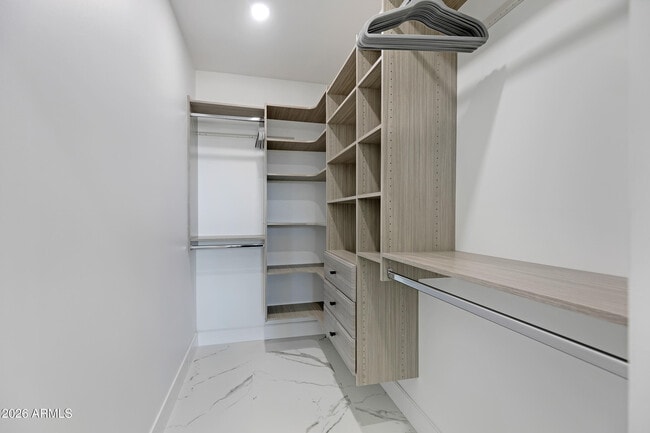 Building Photo - 7157 E Rancho Vista Dr