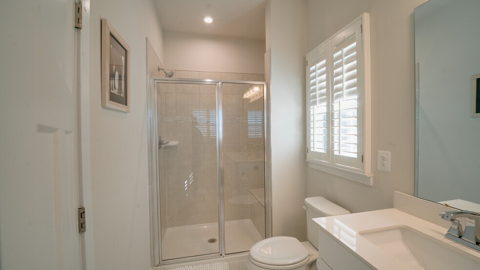 Building Photo - 2630 Jetstream Rd