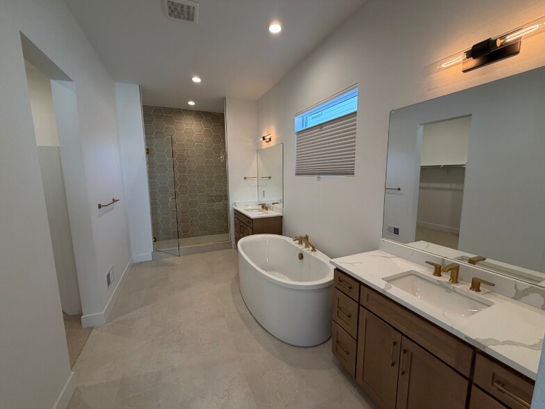 Building Photo - 4383 Shivaree St