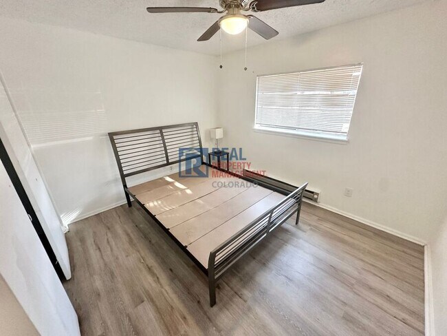 Building Photo - 14794 E 2nd Ave