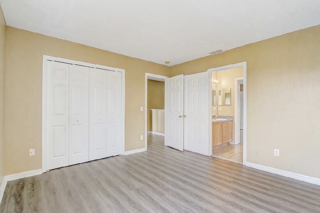 Building Photo - 112 Ivy Brook Ct