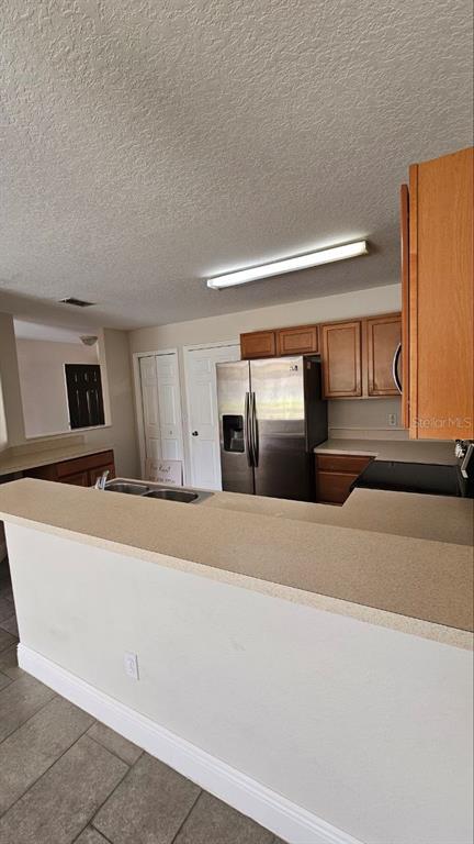 Building Photo - 580 Cresting Oak Cir