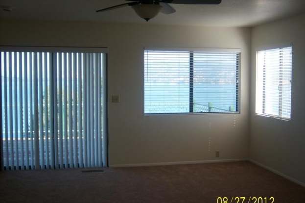 Building Photo - 10448 Edgewater Dr