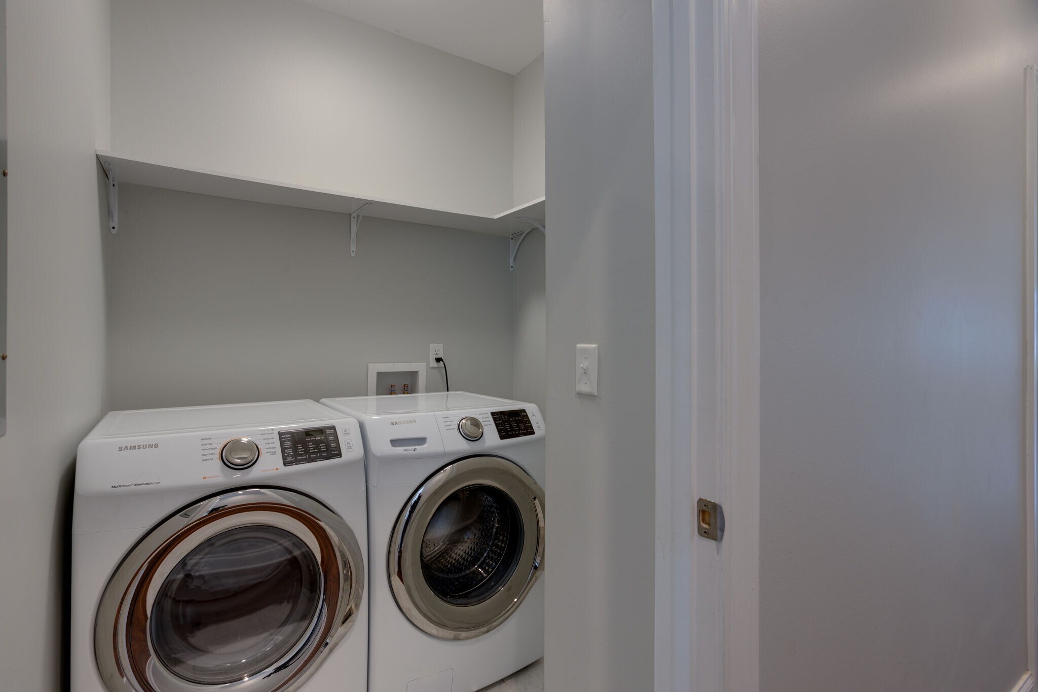 Building Photo - 5908A Morrow Rd