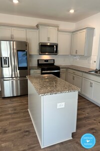 Building Photo - 3722 Vlg Spgs Ct