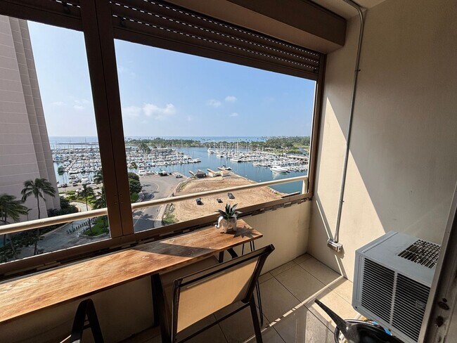 Building Photo - 1676 Ala Moana Blvd