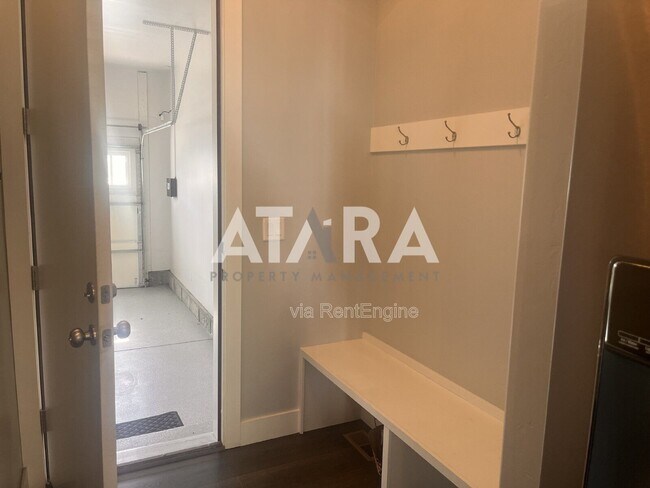 Building Photo - 9167 S Galette Ln