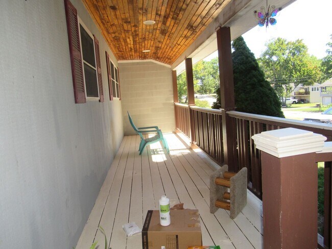 Building Photo - 13 Veronica Ave