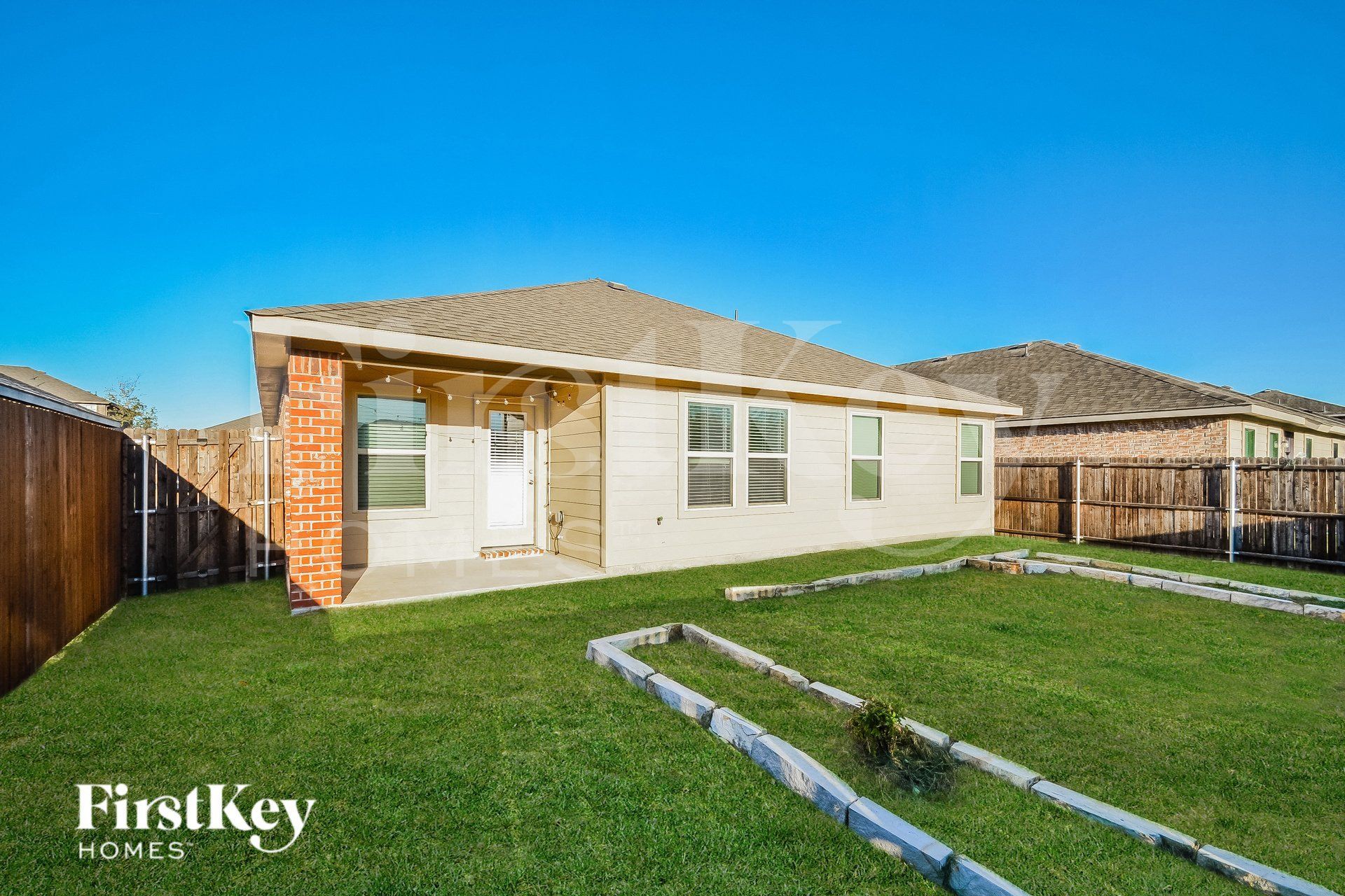 Building Photo - 1218 Meadow Creek Dr