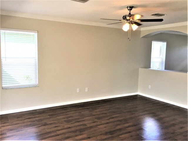 Building Photo - 8157 Canterbury Lake Blvd