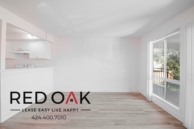 Building Photo - 855 S Citrus Ave