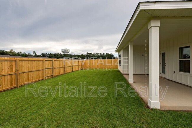 Building Photo - 14531 Dayton Cir
