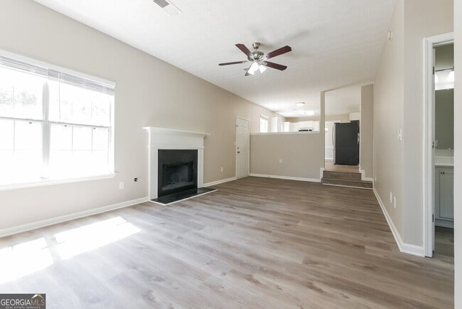 Building Photo - 1405 Pebble Beach Ln