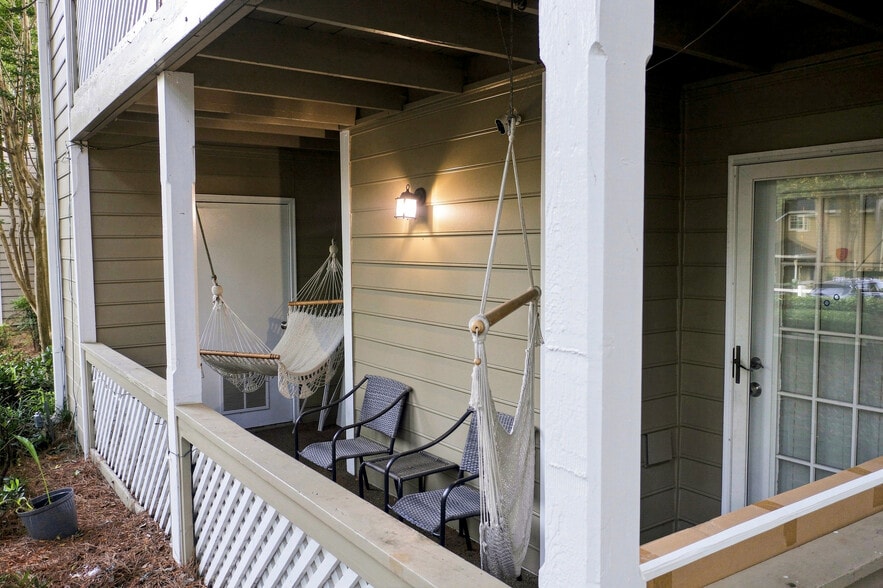 Balcony - 6425 Pinebark Way