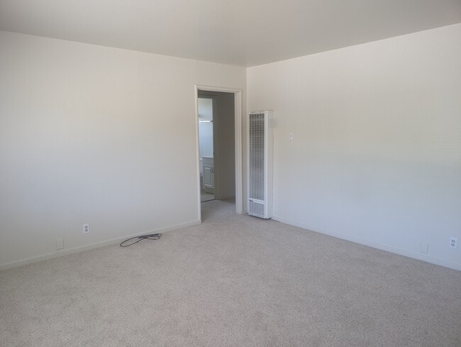 Building Photo - 931 Harold Ln