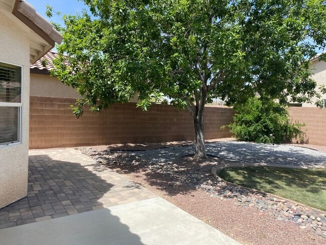 Building Photo - MOUNTAIN FALLS - Adriano Way