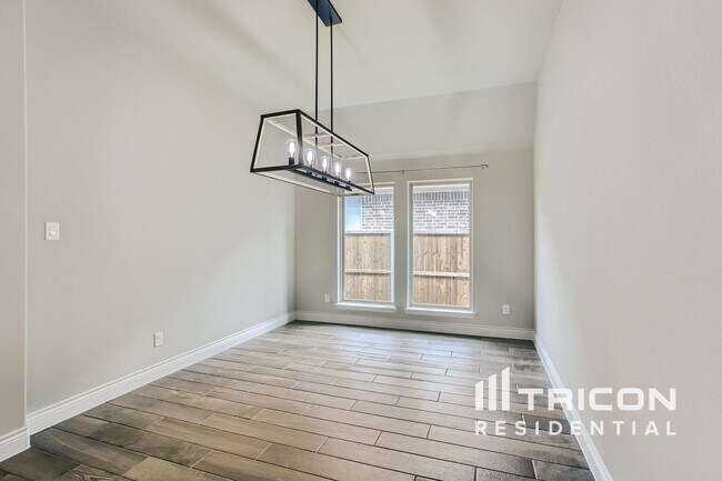 Building Photo - 843 Knoxbridge Rd