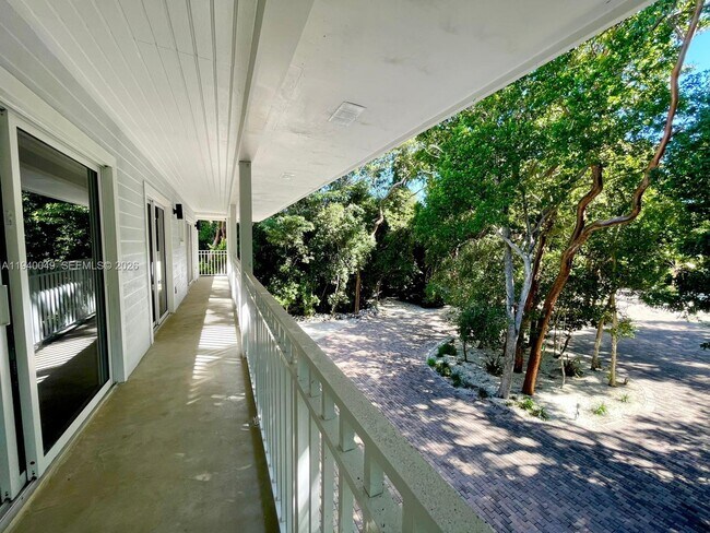 Building Photo - 96180 Overseas Hwy