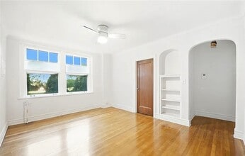 Building Photo - 83 Bryant St