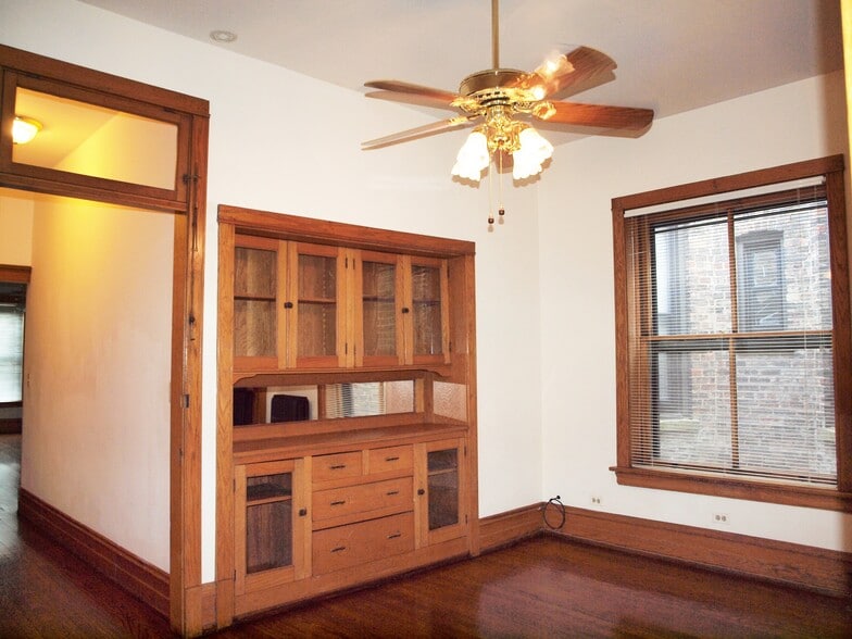 Dining Room - 3538 N Reta Ave
