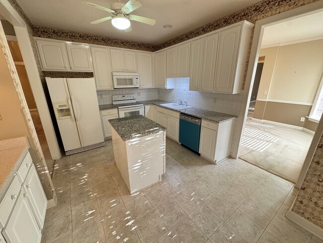 Building Photo - 55+ Community in Heart of Cary