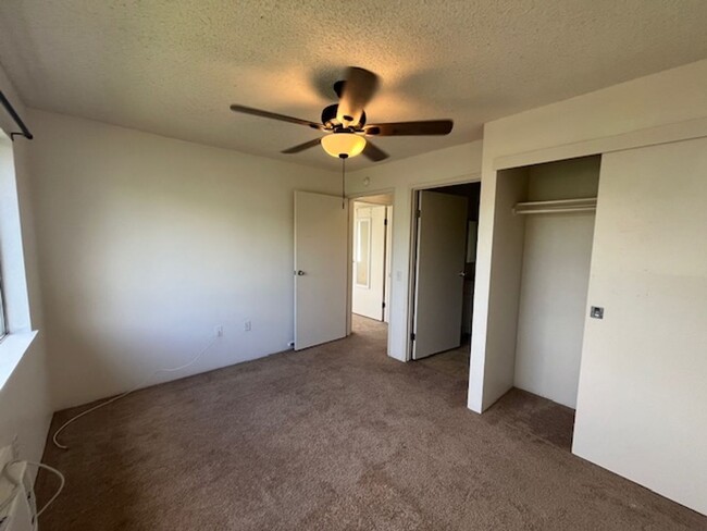 Building Photo - 3 bedroom/2 bath unit in Milliani Mauka wi...