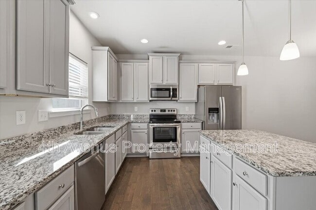 Building Photo - 3403 Abbey Wy