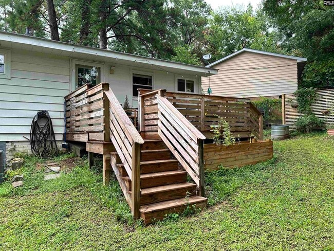 Building Photo - 112 Riverview Ct