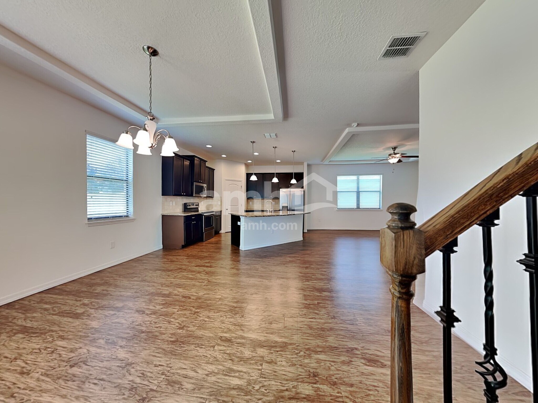Building Photo - 11861 Thicket Wood Dr