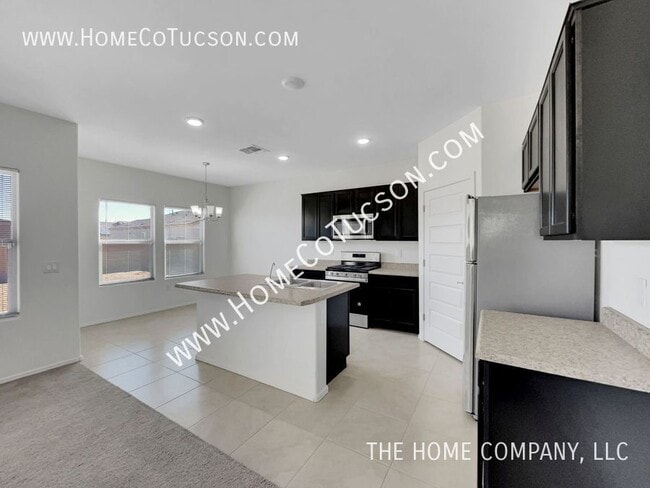 Building Photo - 7137 S Draper Rd