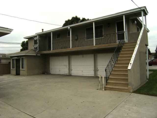 Building Photo - 3291 E Artesia Blvd