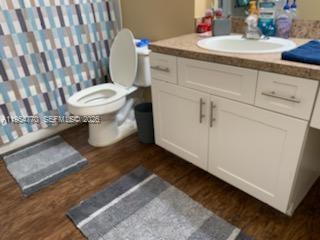 Building Photo - 160 SW 117th Terrace