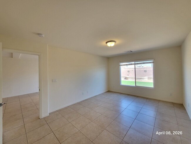 Building Photo - 5882 Azzura Palms Ave