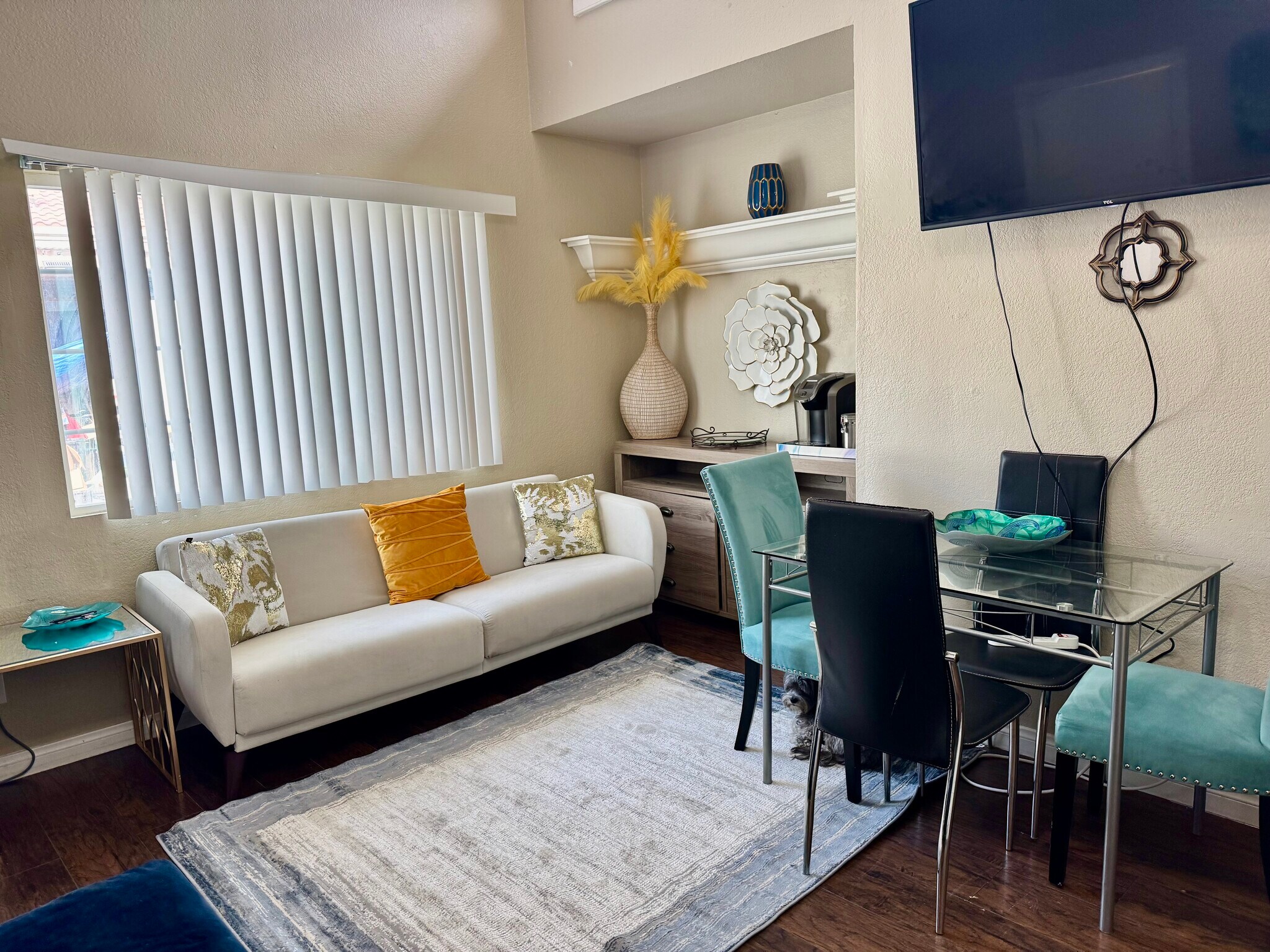 Building Photo - 6918 Coley Ave