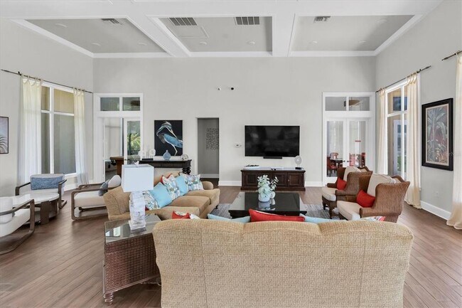 Building Photo - 4830 Osprey Dr S