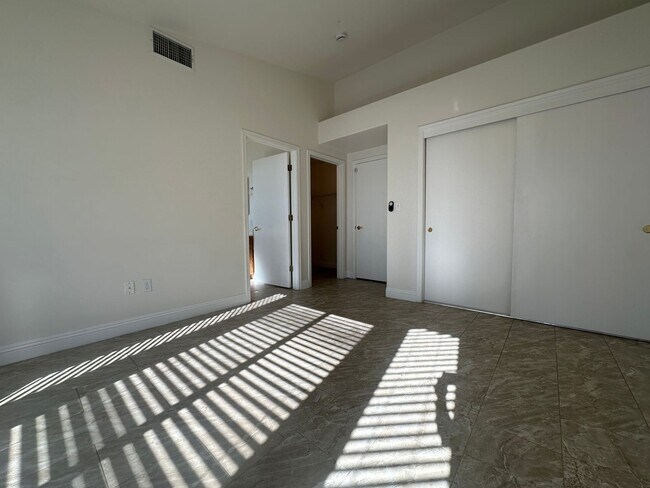 Building Photo - Charming 2-Bedroom Home in Sun City Summerlin