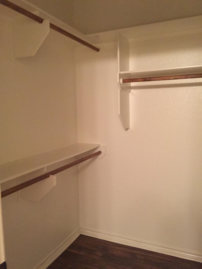 Building Photo - 4248 Rocky Rhodes Dr