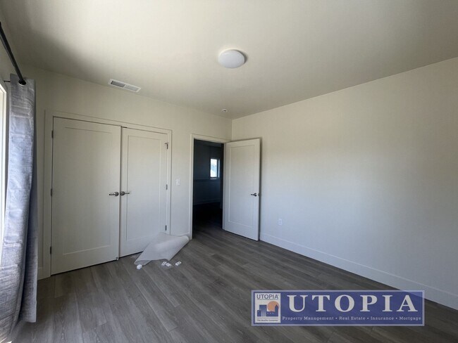 Building Photo - Brand New Beautifully Designed 2 Bedroom, 1.5 Bathroom Home in Westside Santa Cruz